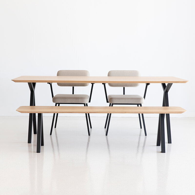 Design Dining Bench | Slim X-type Bench Steel black powdercoating | Walnut naturel lacquer | Studio HENK | 