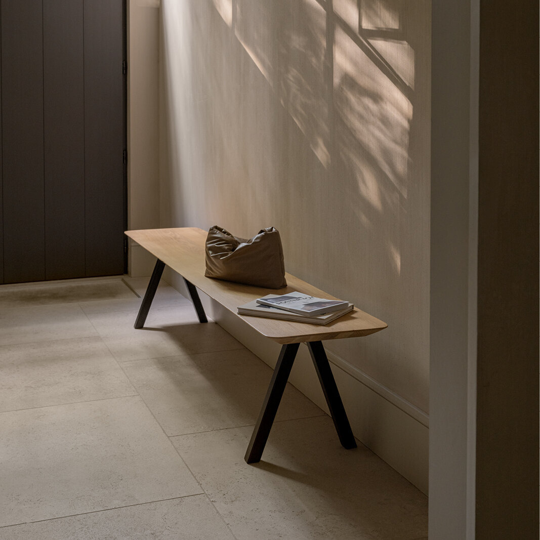 Design Dining Bench | Slim X-type Bench Steel black powdercoating | Walnut naturel lacquer | Studio HENK | 