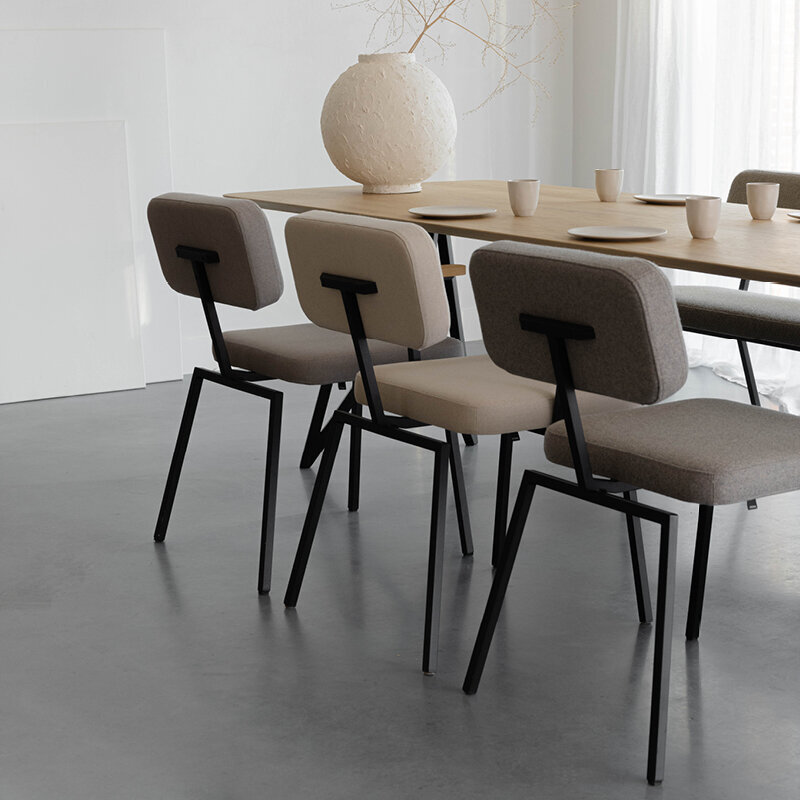 Design modern dining chair | Ode Chair without armrest Beige facet beige1037 | Studio HENK | 