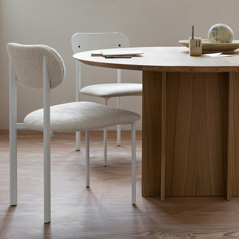 Design modern dining chair | Oblique Dining Chair Brown hallingdal65 224 | Studio HENK | 