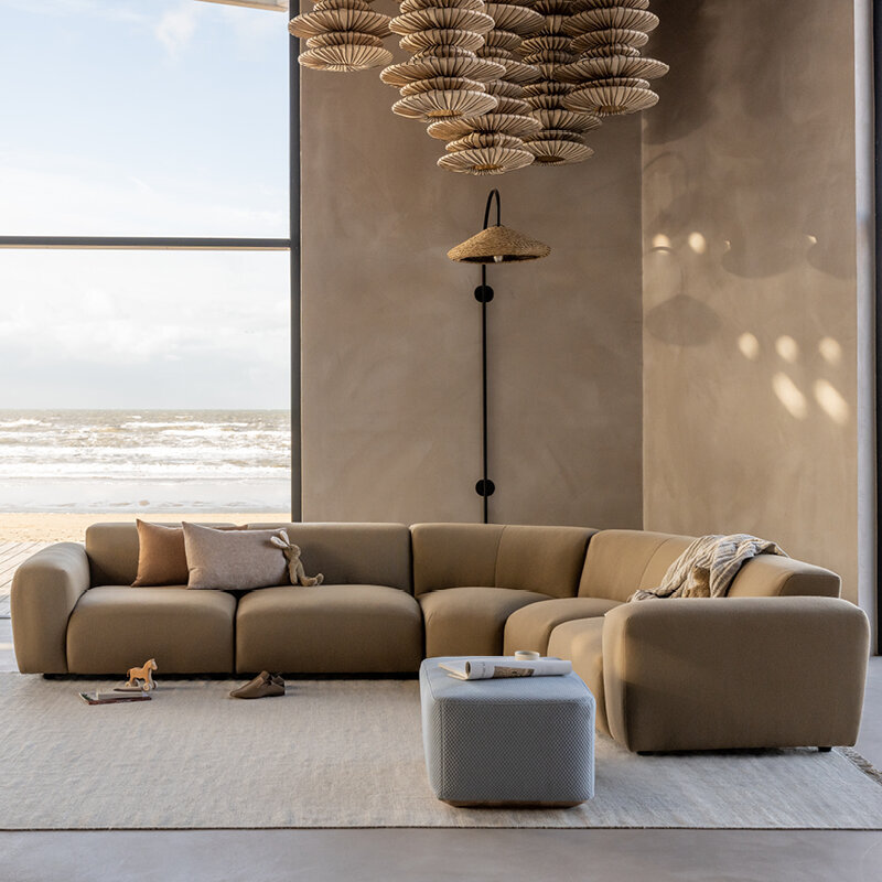 Design modern sofa | Cosy 4 seater 45 degree corner sofa Beige | Studio HENK | 