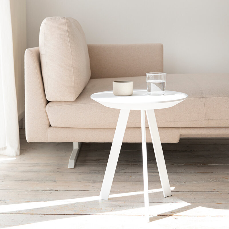 Design Coffee Table | New Co Coffee Table 70 Round White | Oak white lacquer | Studio HENK | 
