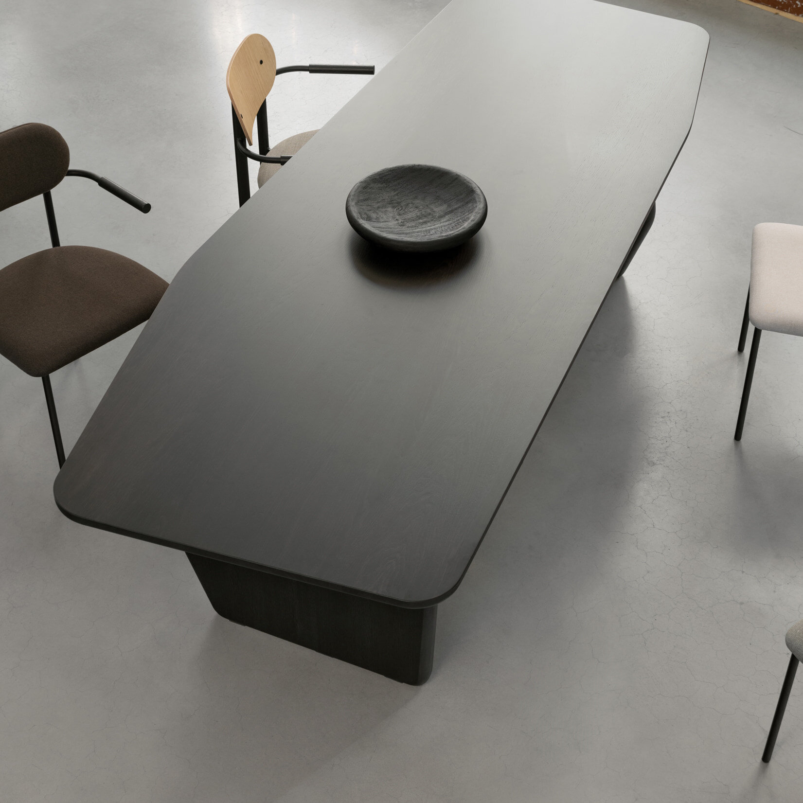  Design dining table | Slant Oak hardwax oil natural light | Oak hardwax oil natural light | Studio HENK | 