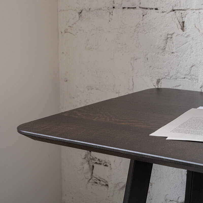 Rectangular Design dining table | New Classic Home Desk Steel black powdercoating | Oak hardwax oil natural light | Studio HENK | 