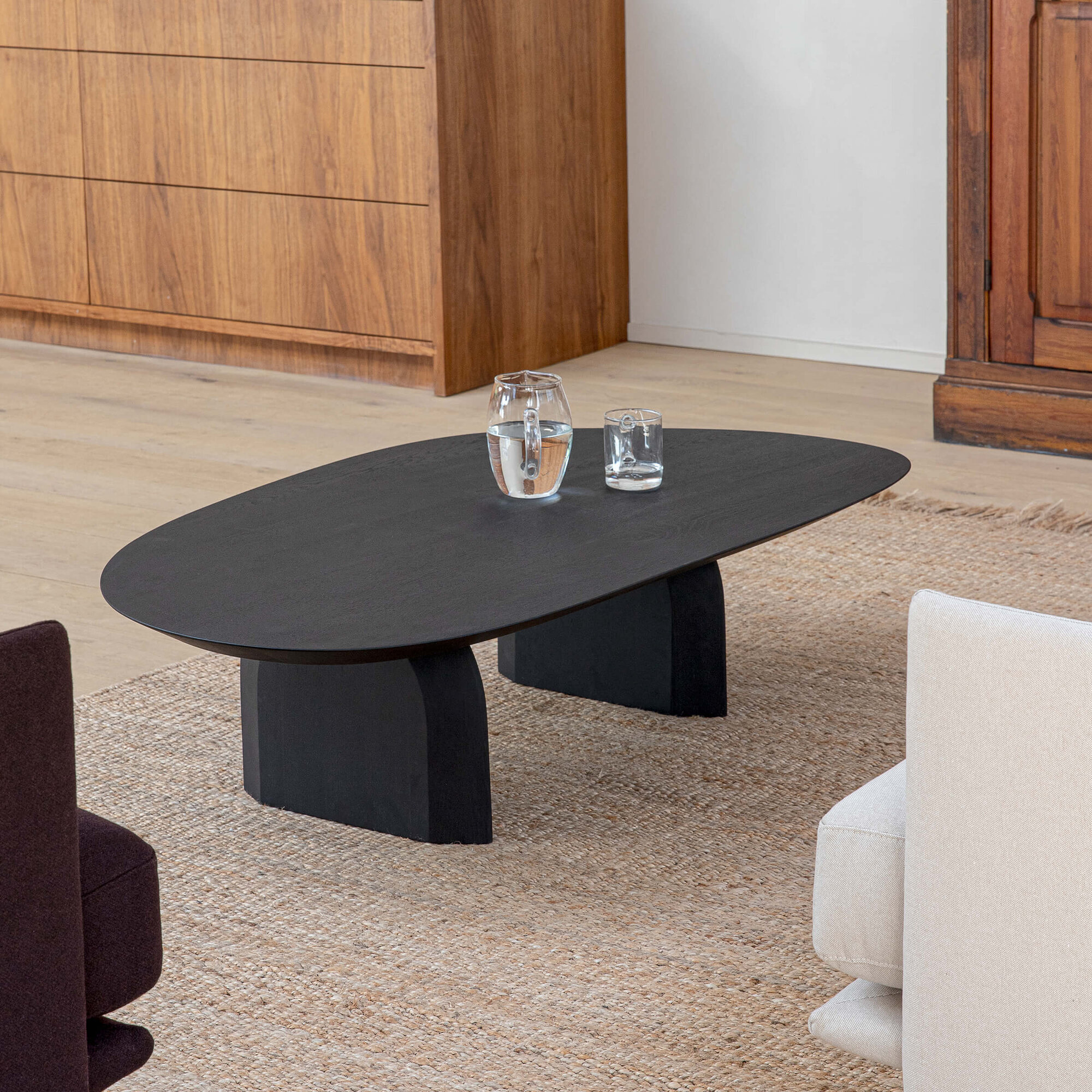 Design Coffee Table | Slot Coffee Table Walnut naturel lacquer | Walnut naturel lacquer | Studio HENK | 