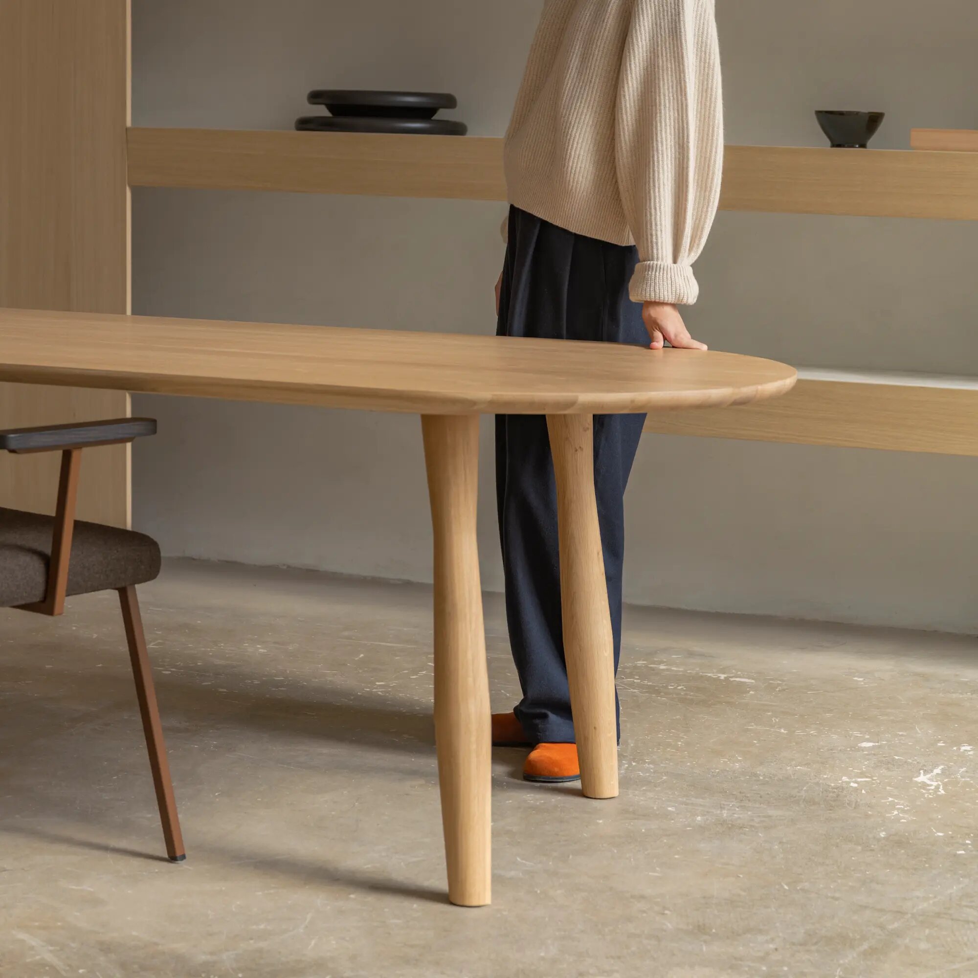 Rectangular Design dining table | Dansk Table Walnut naturel lacquer | Walnut naturel lacquer | Studio HENK | 