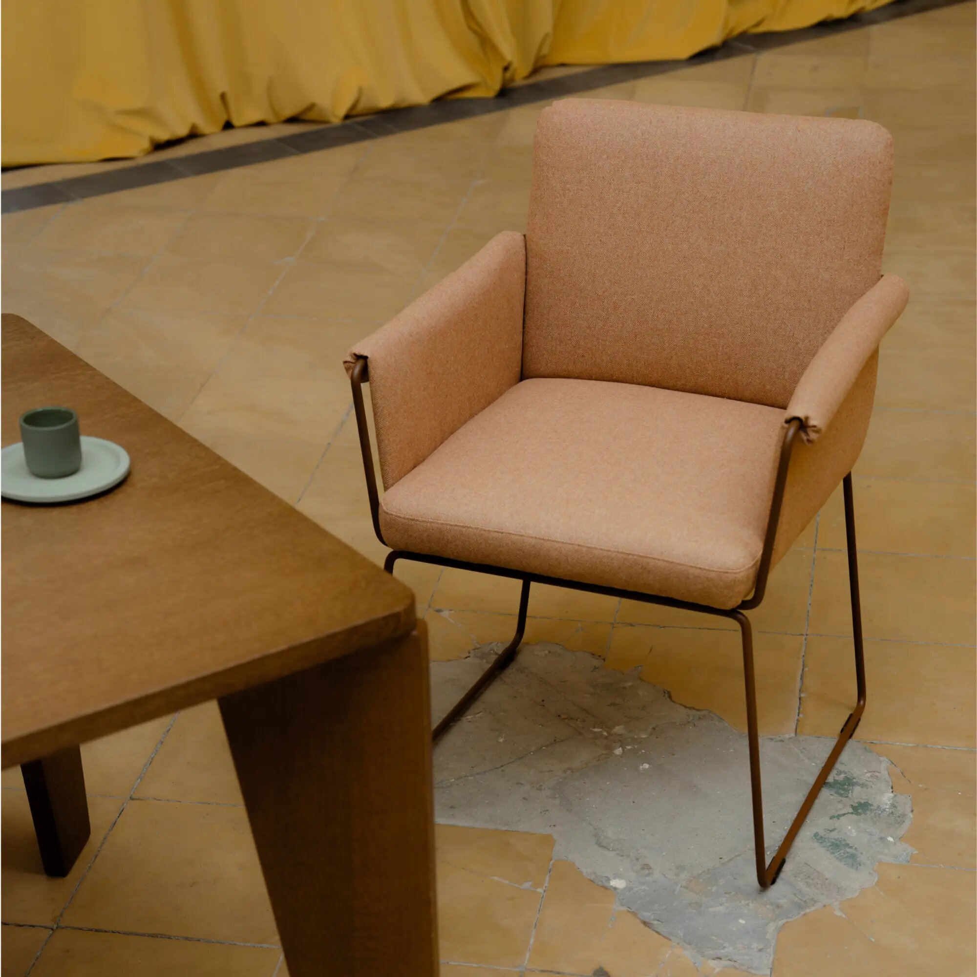 Rectangular Design dining table | Taper Oak dark brown stain 3063 | Oak dark brown stain 3063 | Studio HENK | 