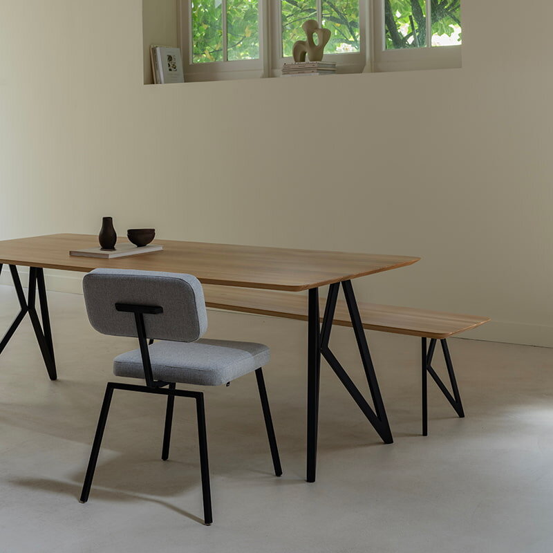Rectangular Design dining table | Butterfly Steel black powdercoating | Walnut naturel lacquer | Studio HENK | 