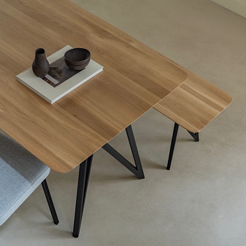 Rectangular Design dining table | Butterfly Steel black powdercoating | Walnut naturel lacquer | Studio HENK | 