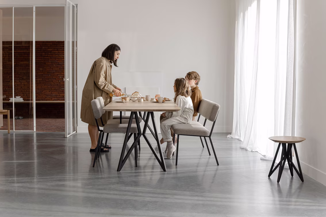 Illustrative image for ‘​​FAQ - Hoe kies je de perfecte eettafel?`